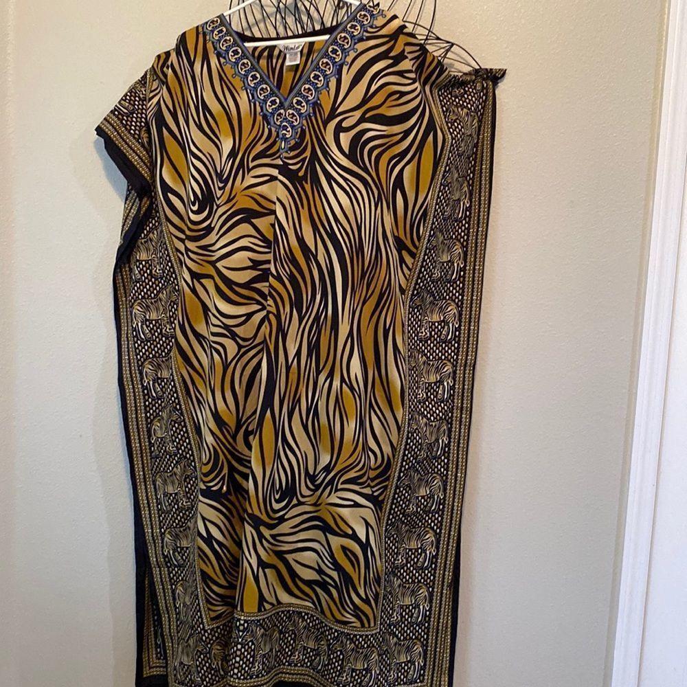 Winlar Gold and Blue Caftan one size